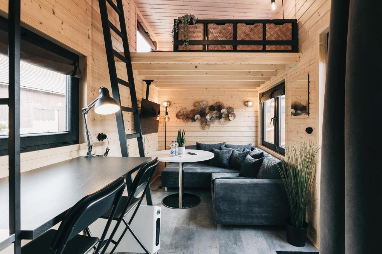 Idyllisches Tiny House Mit Sauna Loebau